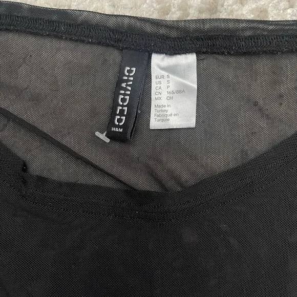 Black and Gray Women's Top - Picture 2 of 4